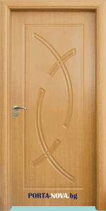 Интериорна HDF врата с код 056-P, цвят Светъл дъб